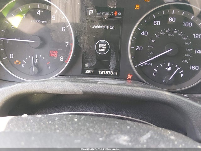Hyundai ELANTRA Limited