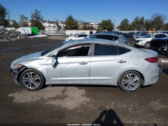 Hyundai ELANTRA Limited