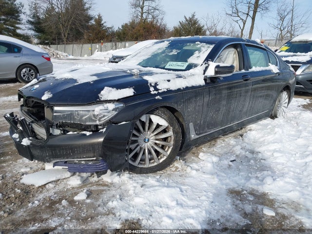 BMW 7 Series Xdrive
