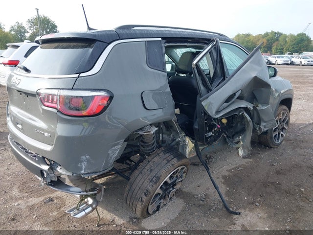 Jeep Compass Limited 4x4