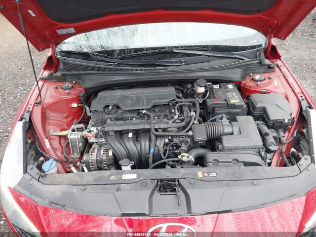 Hyundai ELANTRA Sel