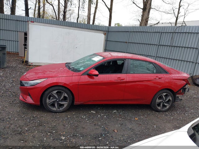 Hyundai ELANTRA Sel