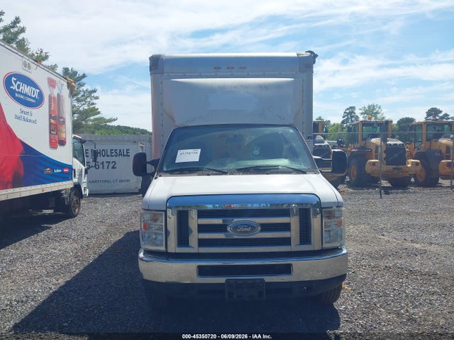 Ford E-350
