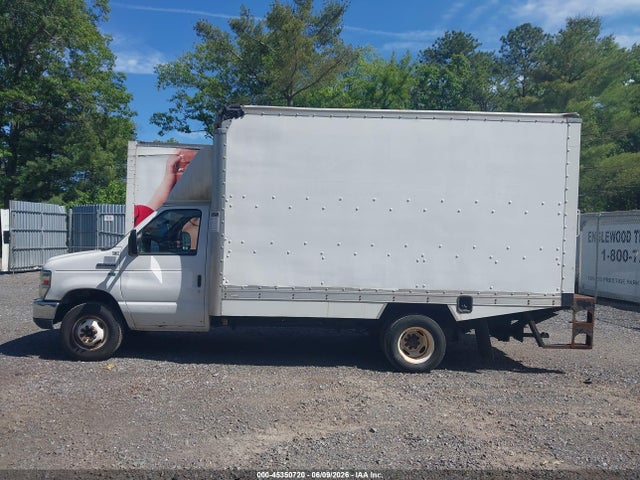 Ford E-350