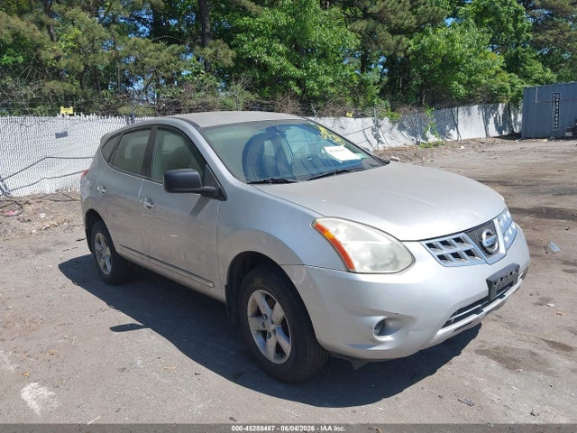 Salvage Nissan Rogue Image