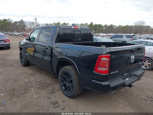 Ram 1500 Laramie  4x4 5'7 Box
