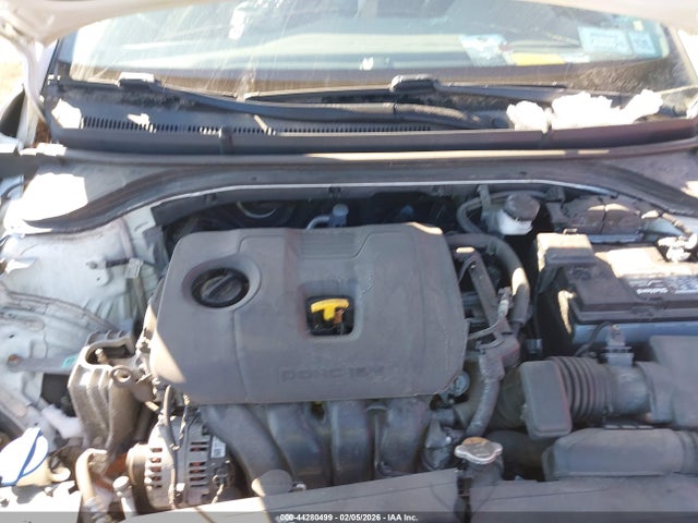 Hyundai ELANTRA Value Edition