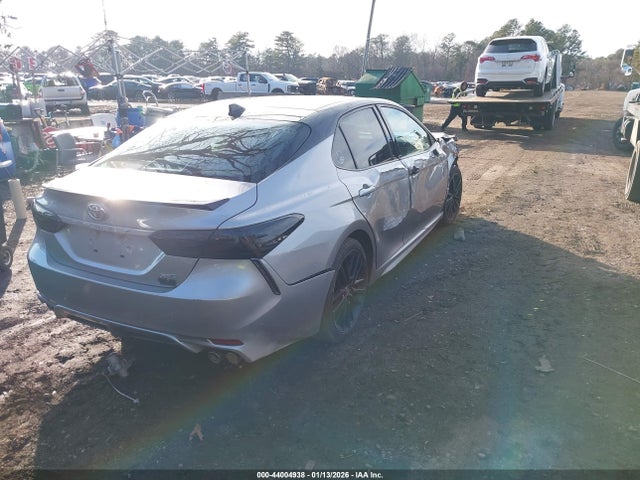 Toyota Camry Xse