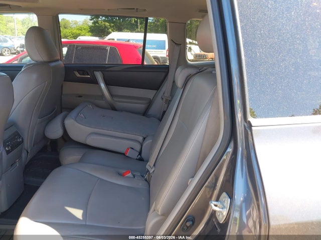Toyota Highlander Se V6