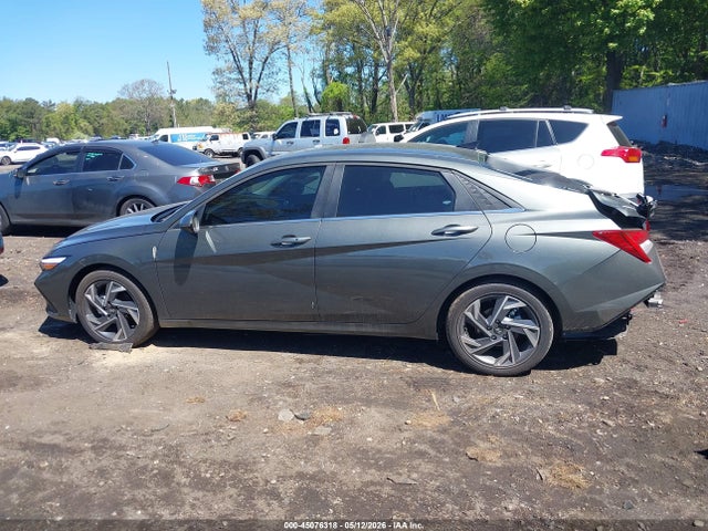 Hyundai ELANTRA Limited