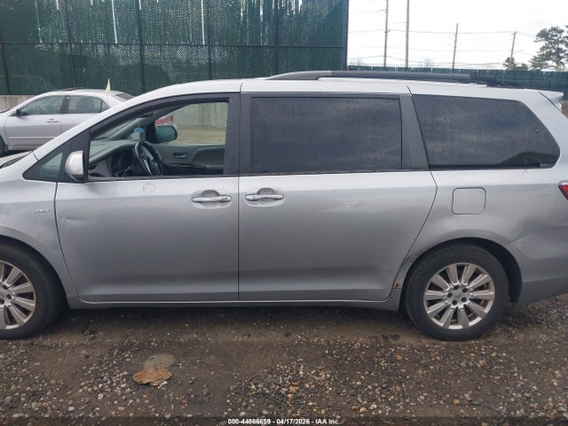 Toyota Sienna Xle 7 Passenger