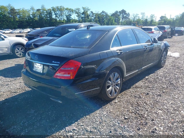Mercedes-Benz S-Class 4matic