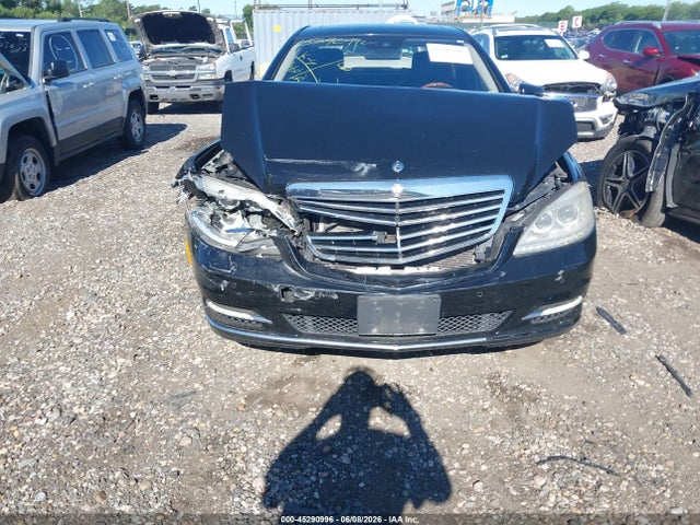 Mercedes-Benz S-Class 4matic