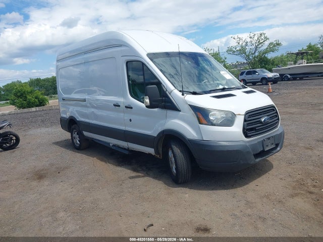 Salvage Ford Transit Image