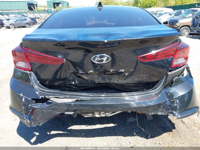Hyundai ELANTRA Value Edition