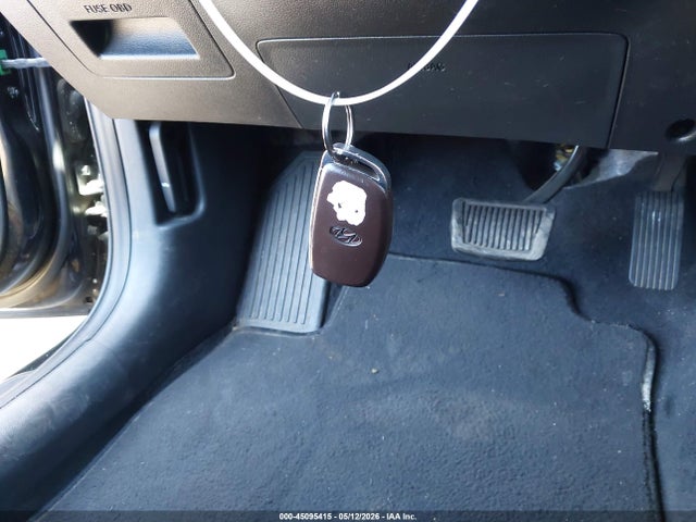 Hyundai ELANTRA Value Edition