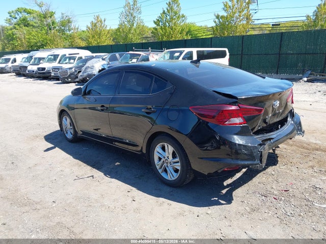 Hyundai ELANTRA Value Edition