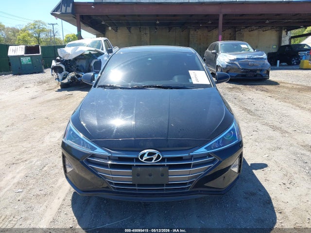 Hyundai ELANTRA Value Edition