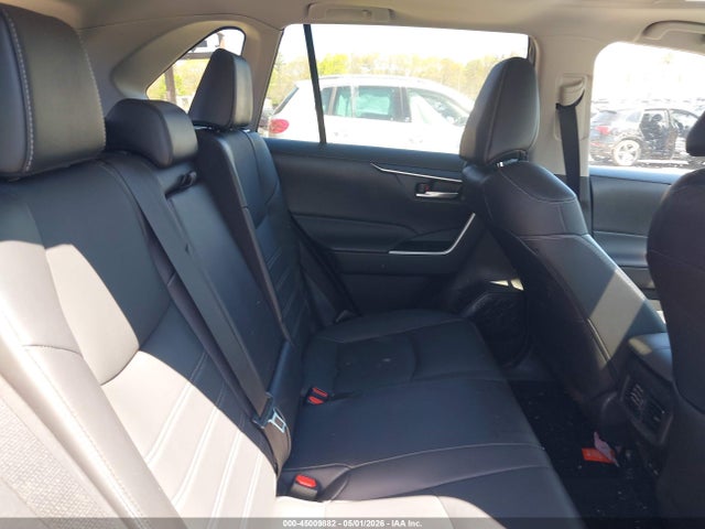 Toyota RAV4 Xle Premium