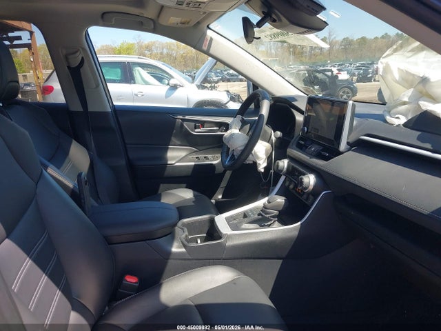 Toyota RAV4 Xle Premium
