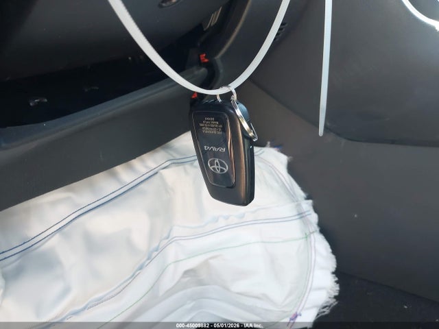 Toyota RAV4 Xle Premium
