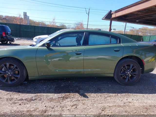 Dodge Charger Sxt Awd