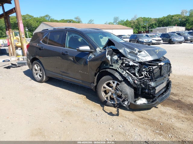 Salvage Chevrolet Equinox Image