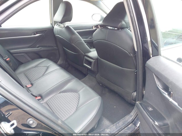 Toyota Camry Se Hybrid