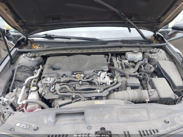 Toyota Camry Se Hybrid