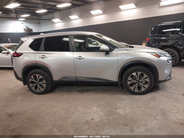 Nissan Rogue Sv Intelligent Awd
