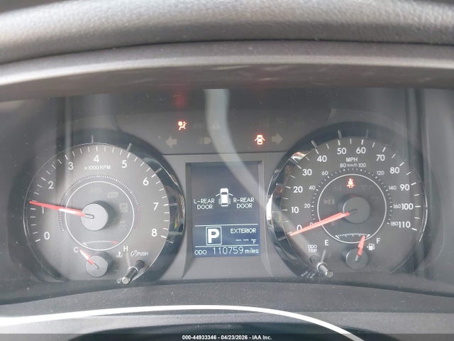 Toyota Sienna Le 8 Passenger