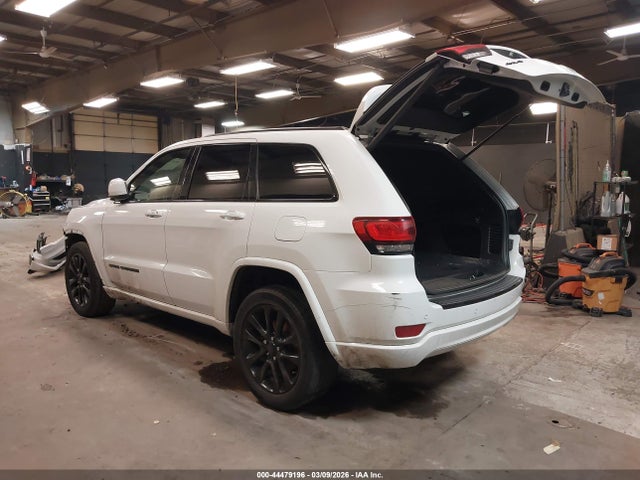 Jeep Grand Cherokee Altitude 4x4