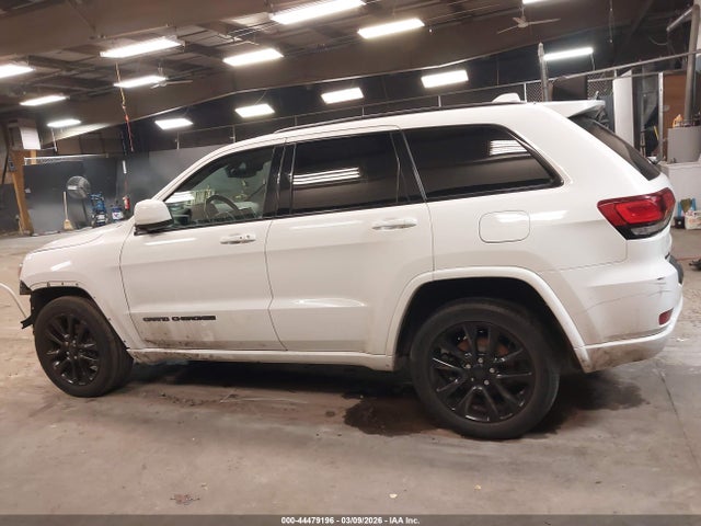Jeep Grand Cherokee Altitude 4x4