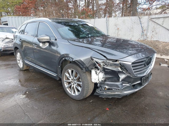 Salvage Mazda Cx Image