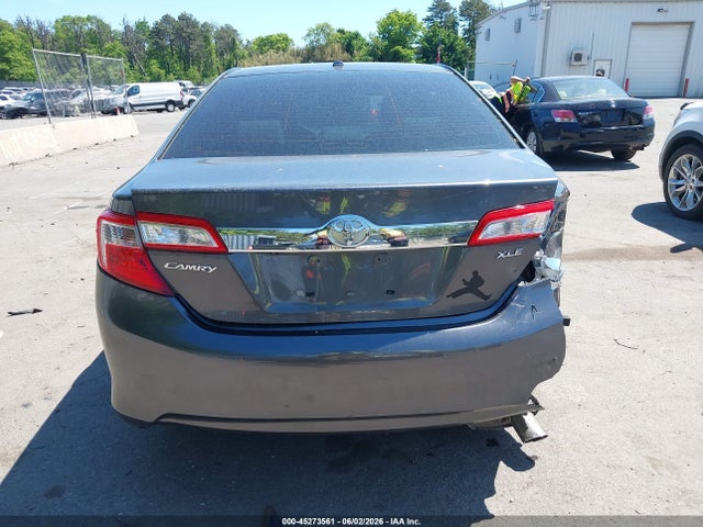 Toyota Camry Xle