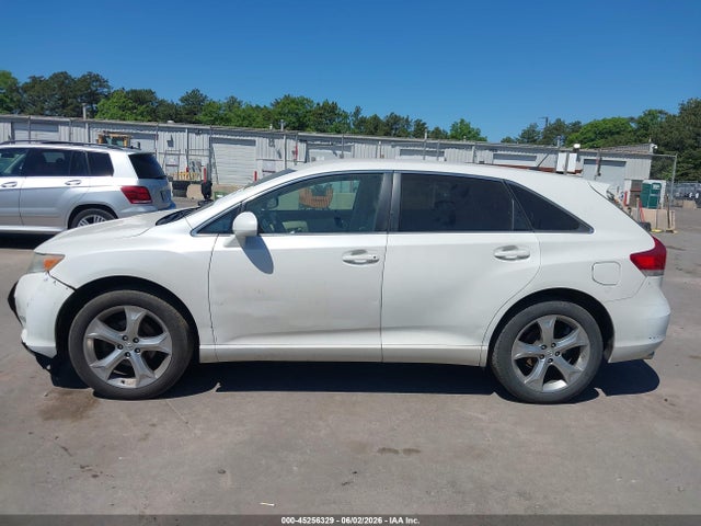 Toyota Venza Base V6