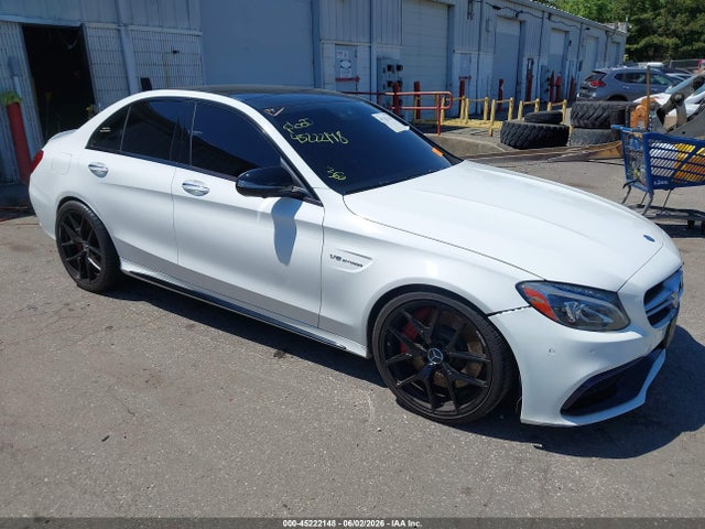 Salvage Mercedes-Benz C-Class Image