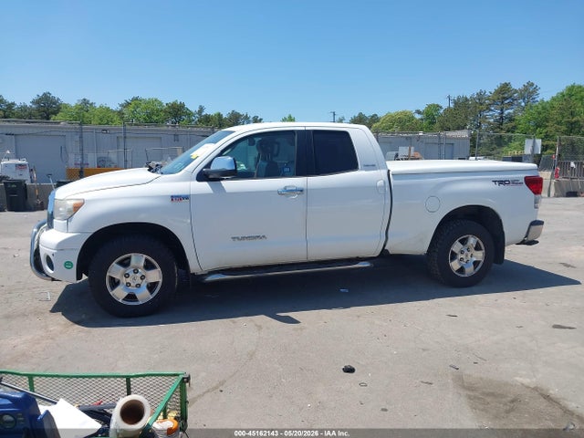 Toyota Tundra Limited 5.7l V8