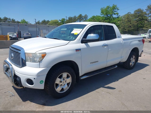 Toyota Tundra Limited 5.7l V8