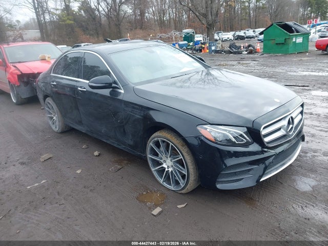 Salvage Mercedes-Benz E-Class Image