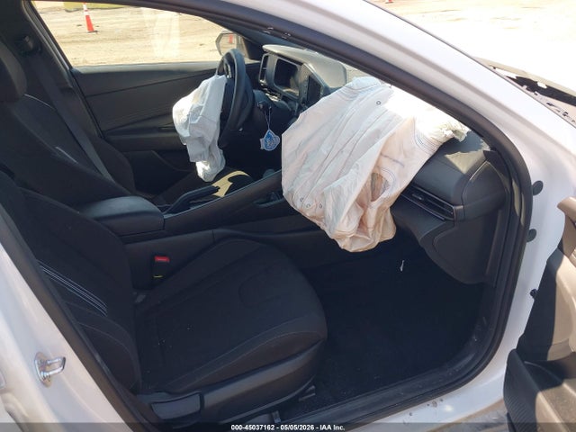 Hyundai ELANTRA Sel Sport