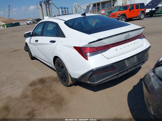 Hyundai ELANTRA Sel Sport