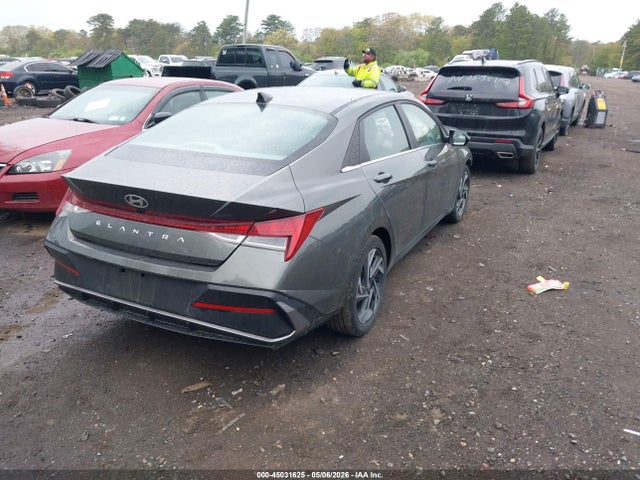 Hyundai ELANTRA Sel