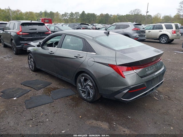 Hyundai ELANTRA Sel
