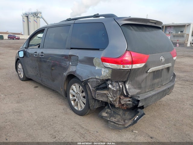 Toyota Sienna Limited
