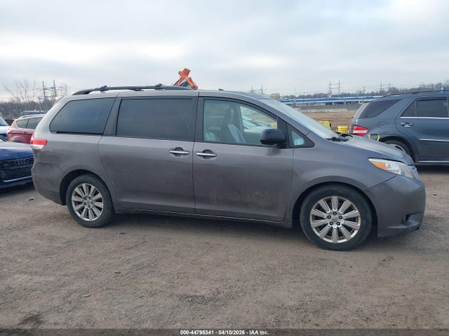 Toyota Sienna Limited