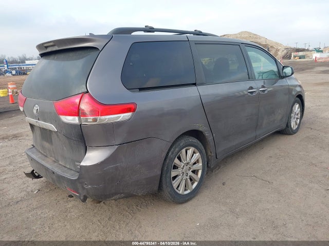 Toyota Sienna Limited