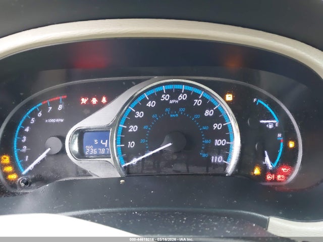 Toyota Sienna Xle 7 Passenger