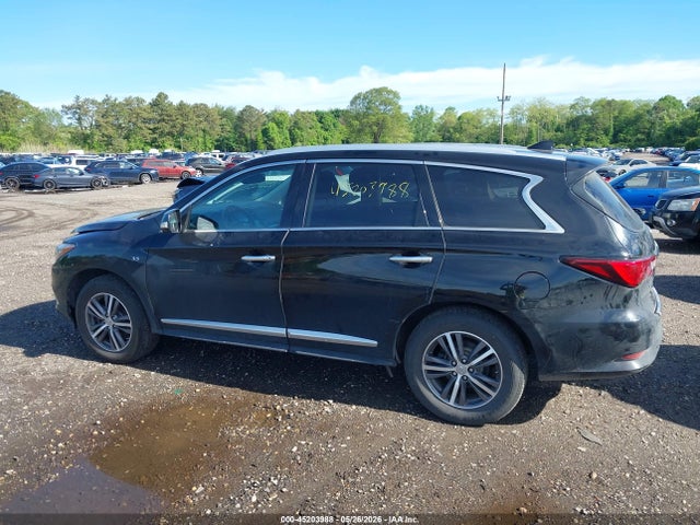 INFINITI Qx Luxe