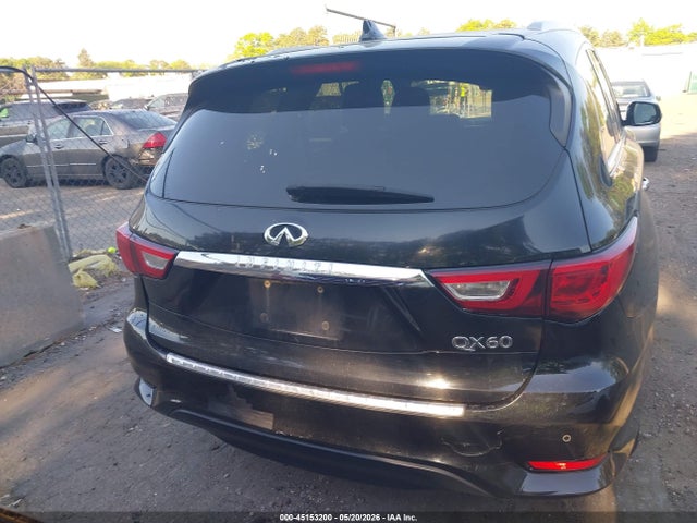 INFINITI Qx